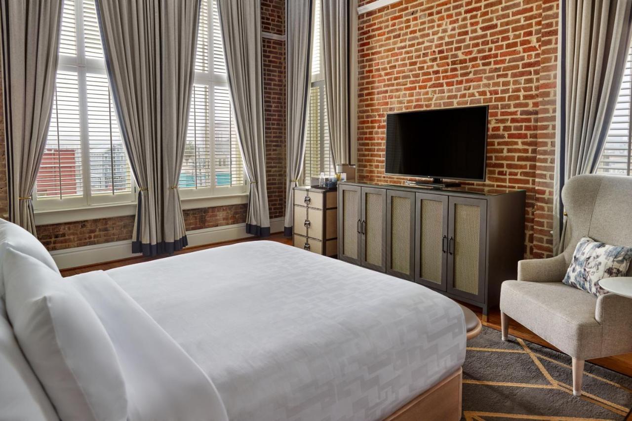 The Tremont House, Galveston, A Tribute Portfolio